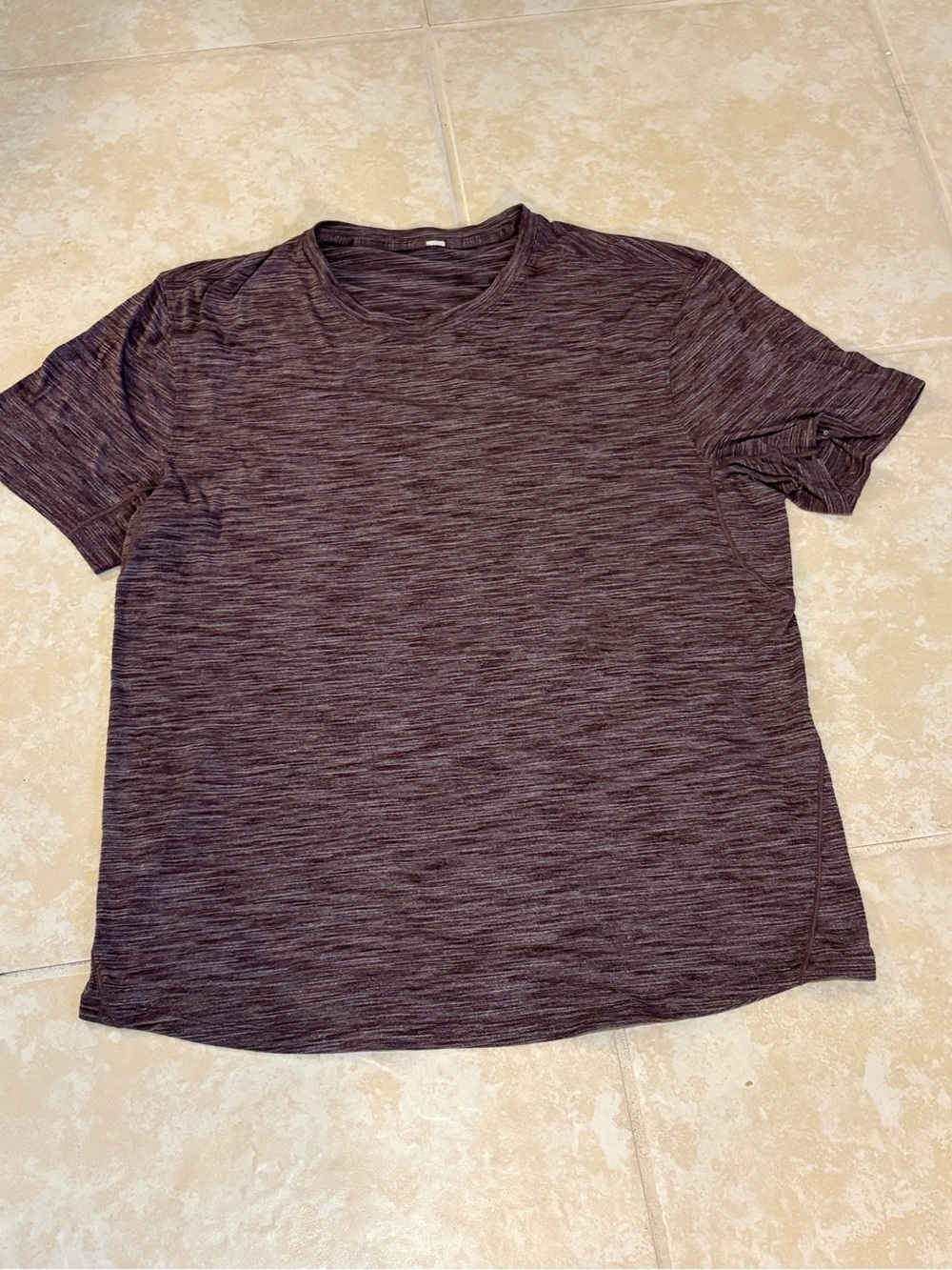 Lululemon Men's Heathered plum Short-Sleeve metal vent tech tshirt large